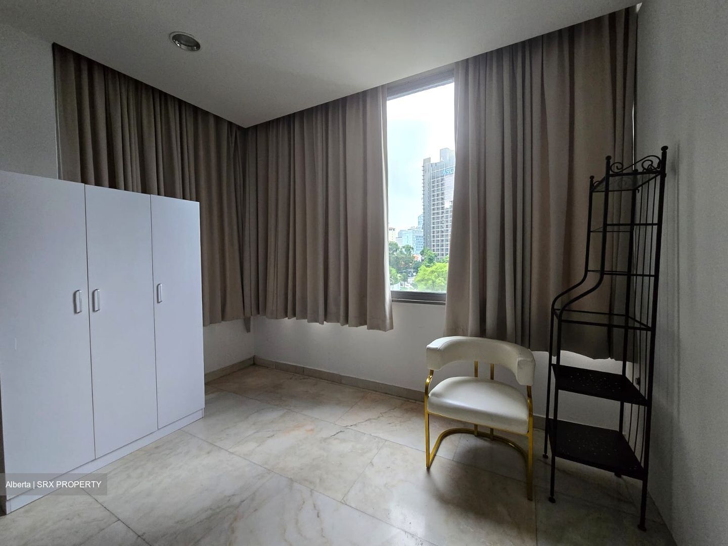 Elizabeth Tower (D9), Apartment #451705221